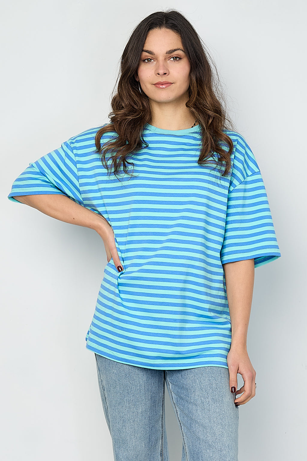 Le t-shirt rayé coloré