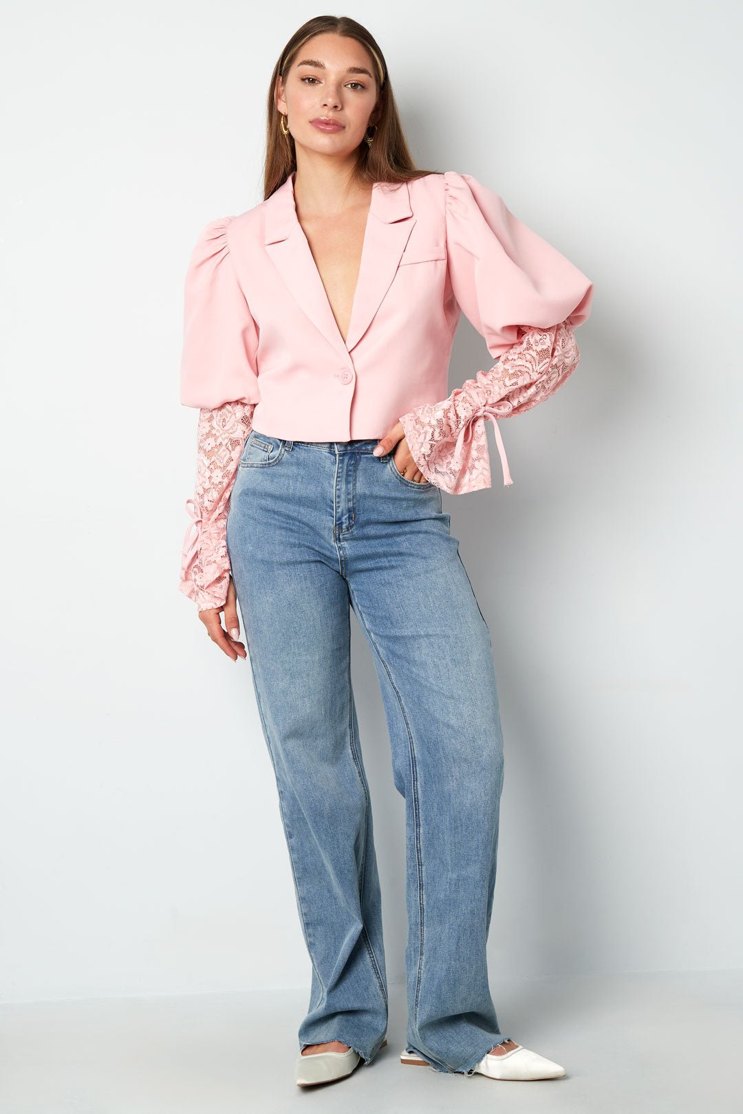 Blazer court tendance avec dentelle - Apollodrop