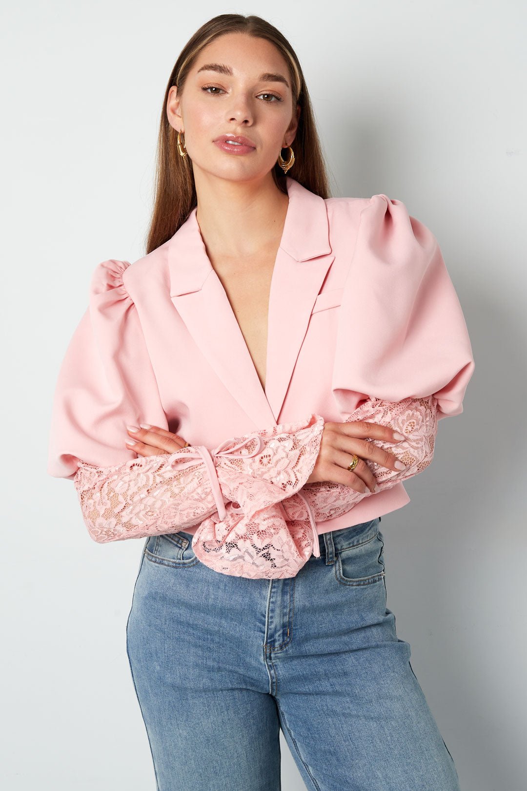 Blazer court tendance avec dentelle - Apollodrop