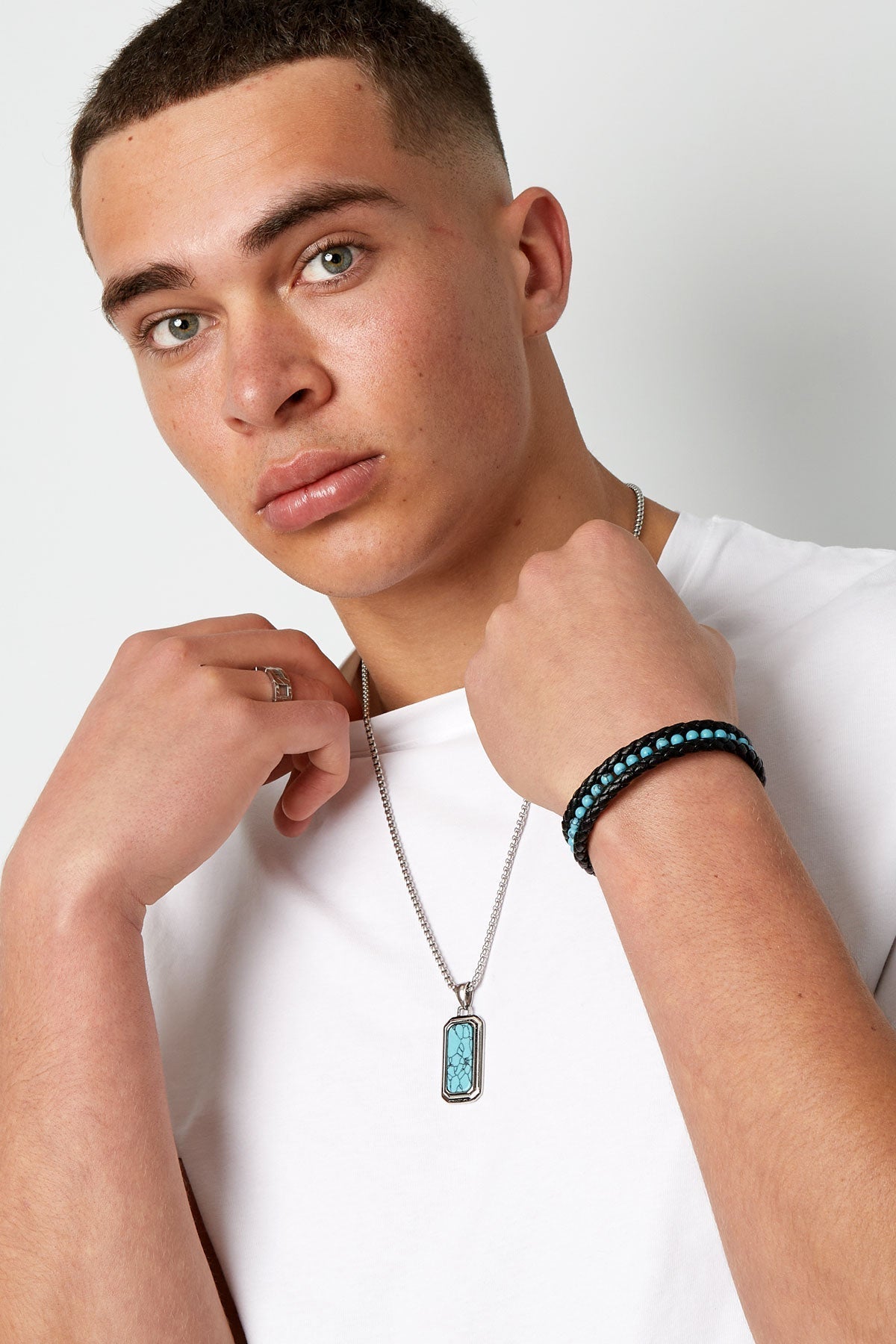 Bracelet double homme tressé avec perles au milieu - Apollodrop