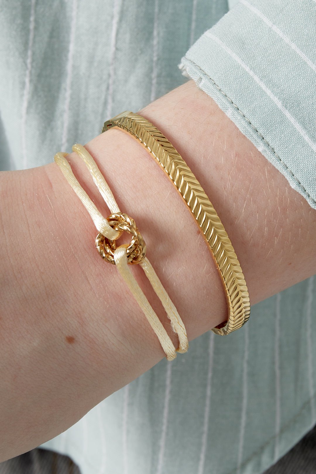 Bracelet Nœud Ensoleillé - Acier Plaqué Or 14K - Apollodrop