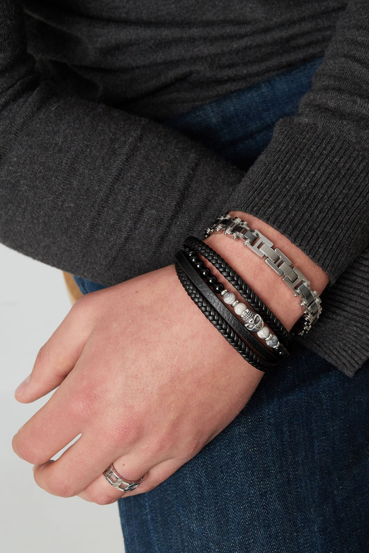 Bracelet pour homme double tressé perles et avec breloque tête de mort - Apollodrop