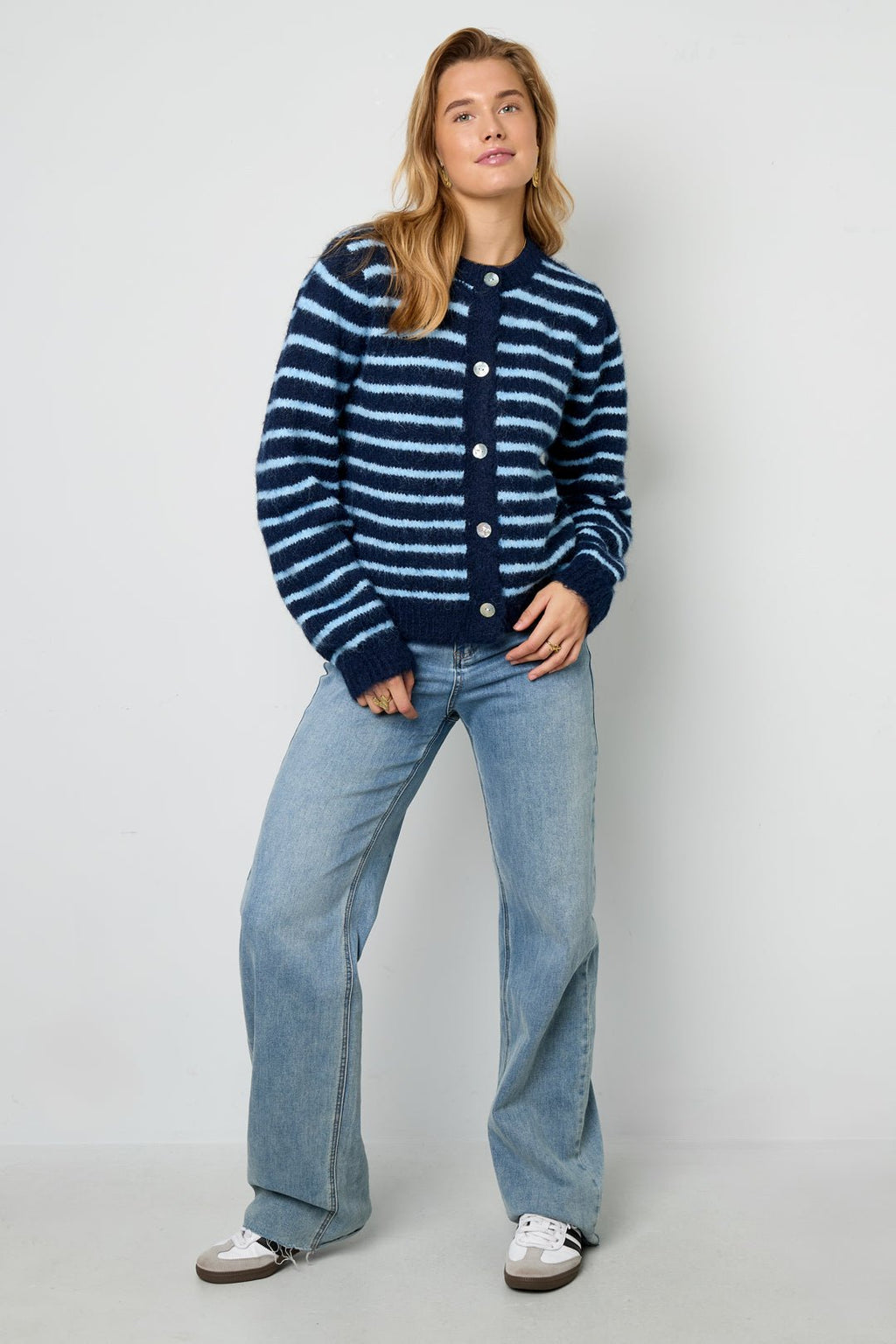 Cardigan en tricot - Apollodrop