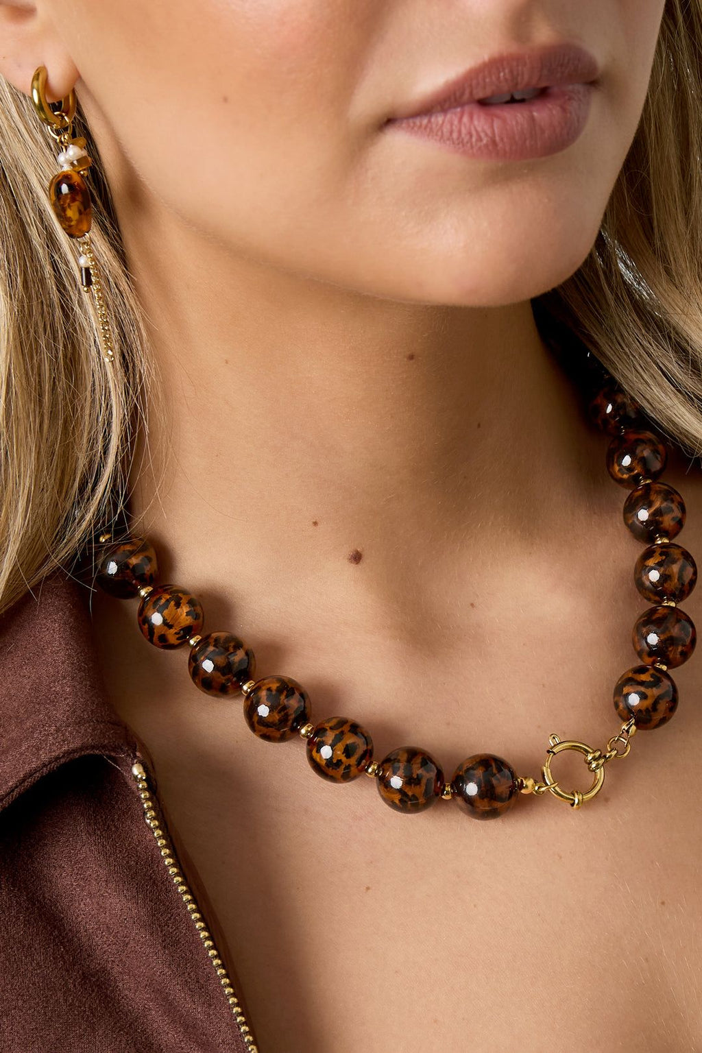 Colliers de perles en acrylique de style rétro - Apollodrop