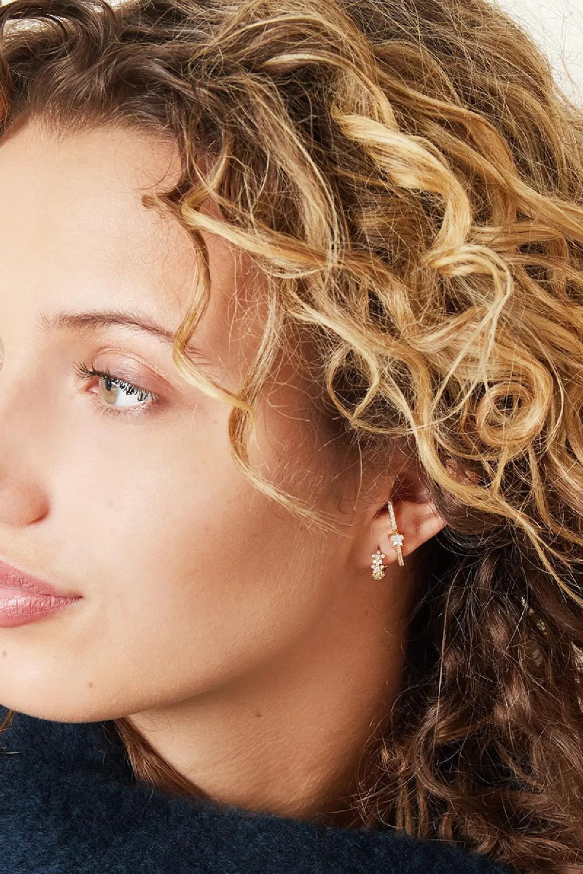 Créoles Étoile Strass Cuivré - Bijou Scintillant - Apollodrop