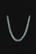 Collier VELKA chaîne — lévitation fond noir