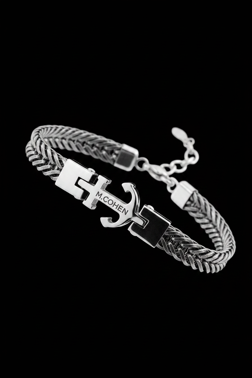Bracelet VELKA manchette ancre — macro détail ancre