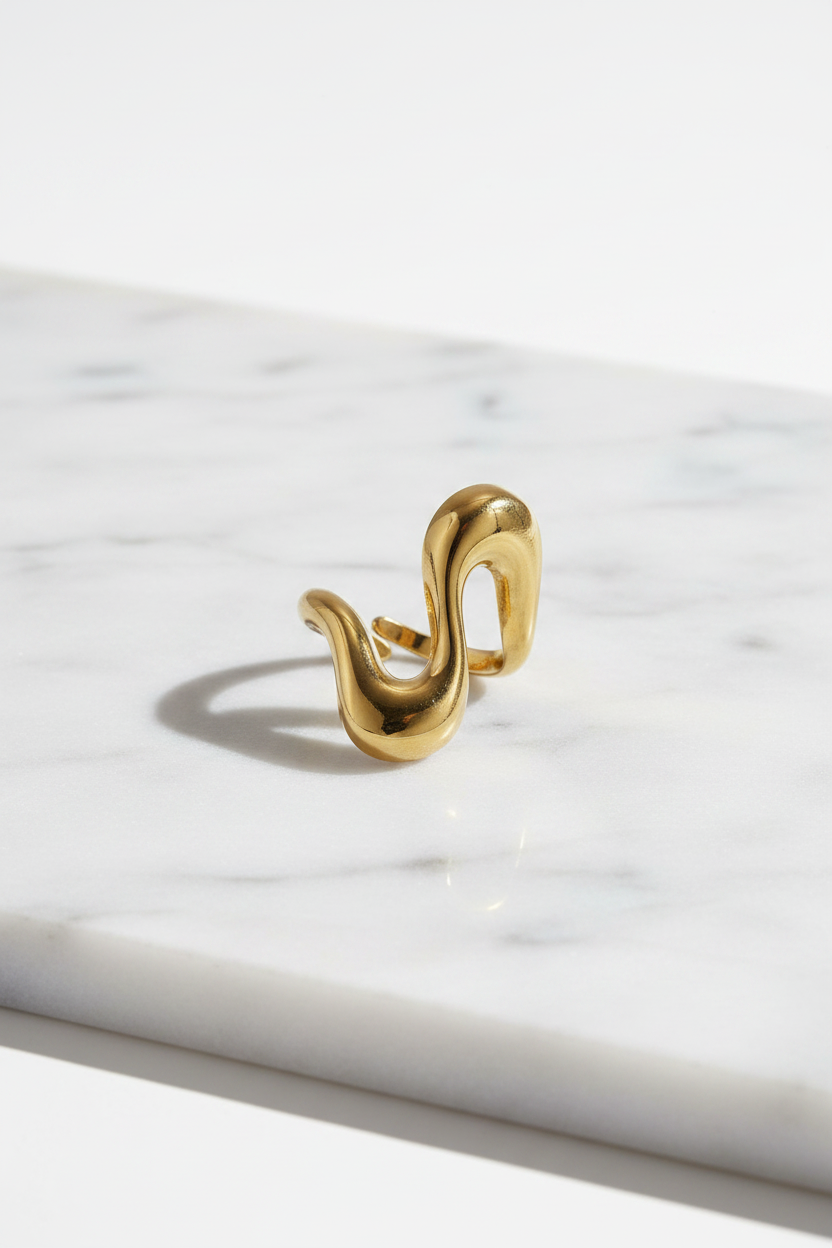 Lumé® Bague Sculptée Or — Marbre blanc