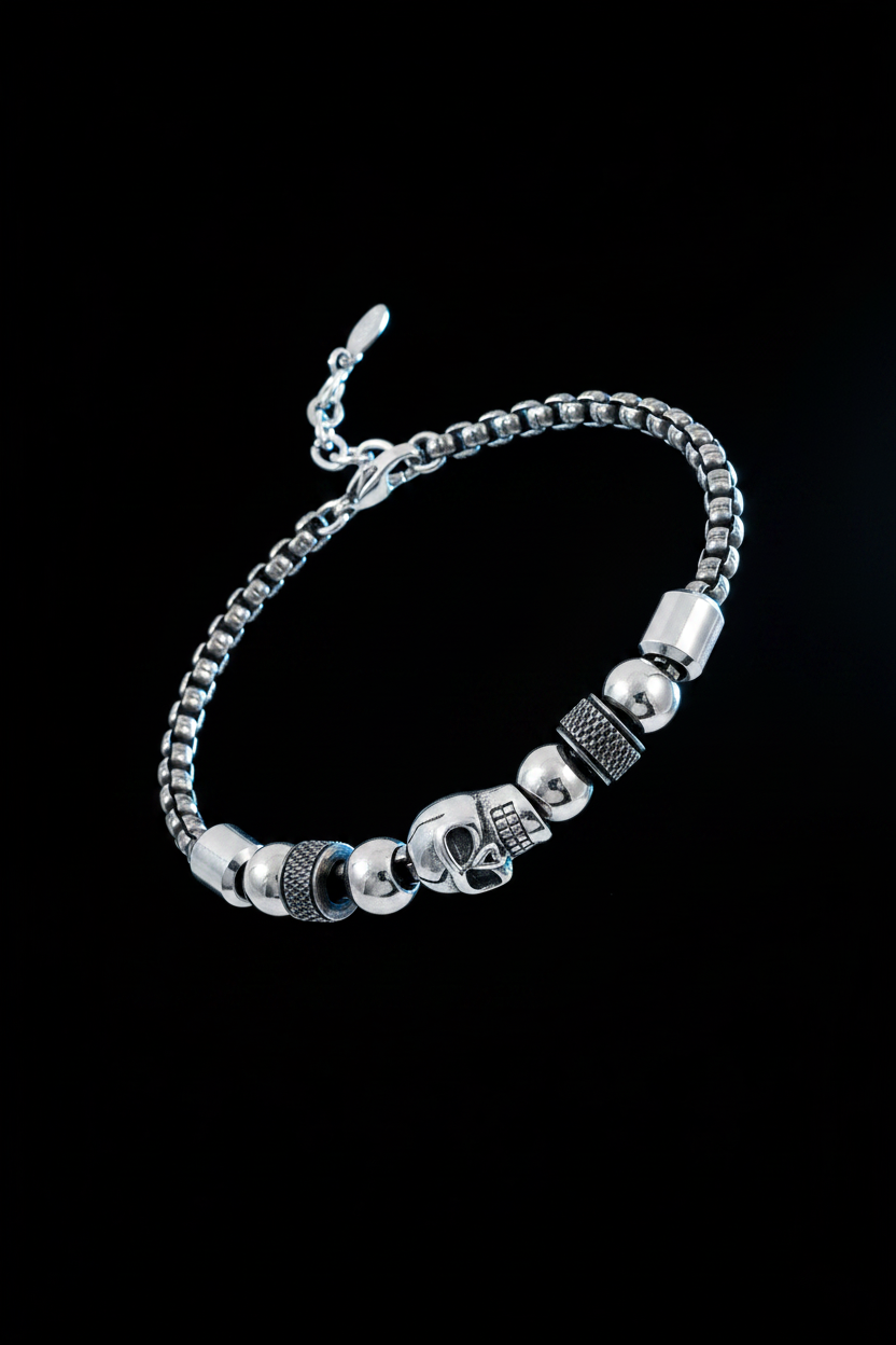 Bracelet VELKA breloques tête de mort — lévitation fond noir