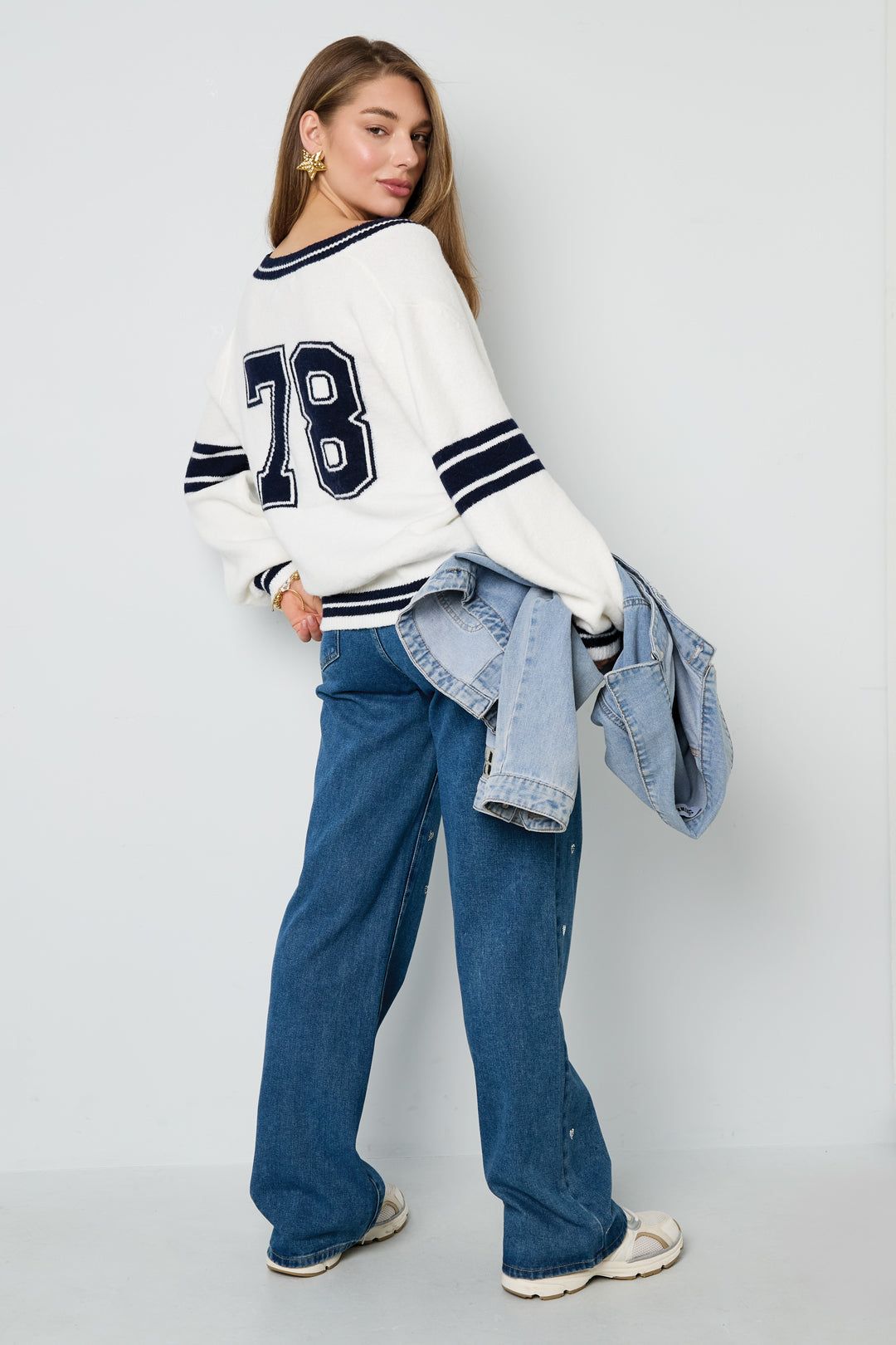 Pull Douillet Style Campus - Apollodrop