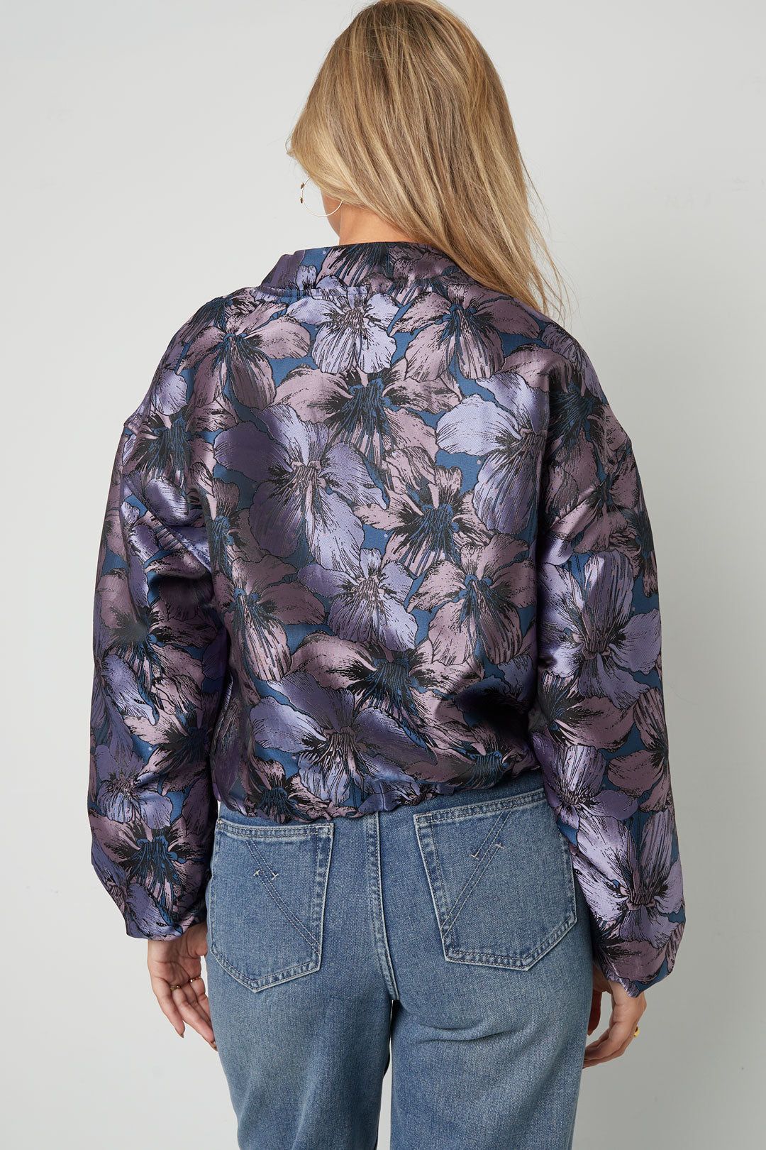 Veste Élégante à Fleurs - Apollodrop